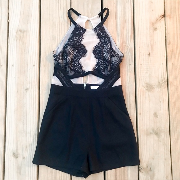 Luxxel Pants - Lace romper